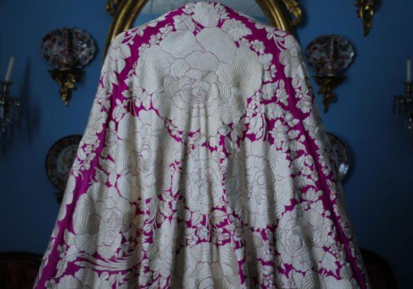 Mantón de Manila de Caritas (M104) - Imagen 8