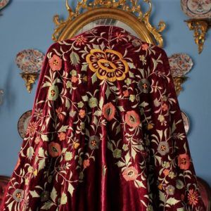 Mantón de invierno en terciopelo (M047)
