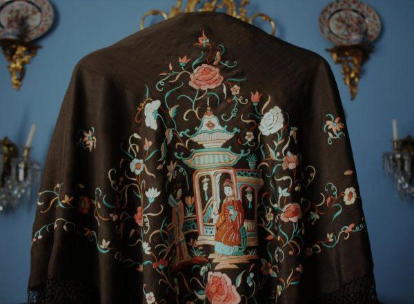 Mantón de Manila Isabelino (M147) - Imagen 7
