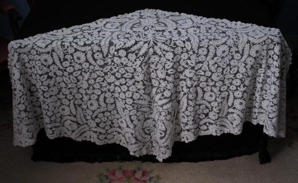 Mantilla de pico  de encaje Duquesa (MN197) - Imagen 16