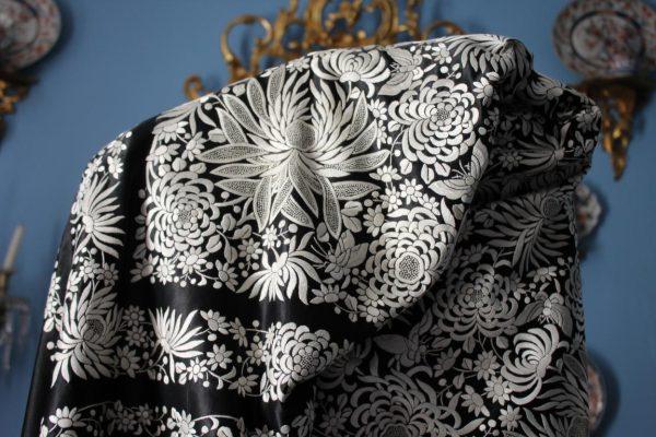 Mantón de Manila Negro y Blanco (M171) - Imagen 11