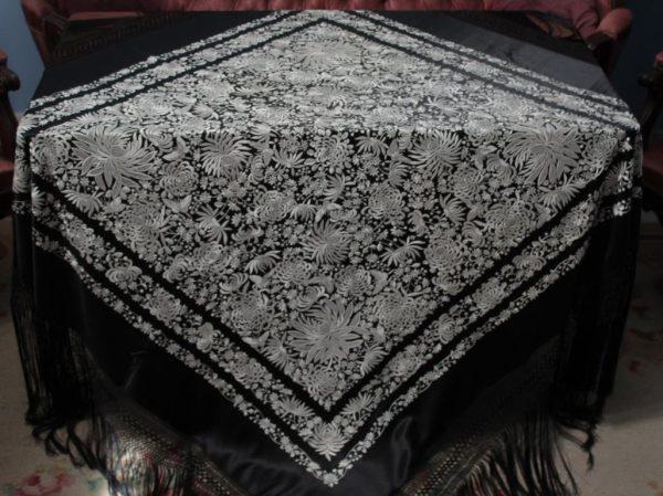 Mantón de Manila Negro y Blanco (M171) - Imagen 13