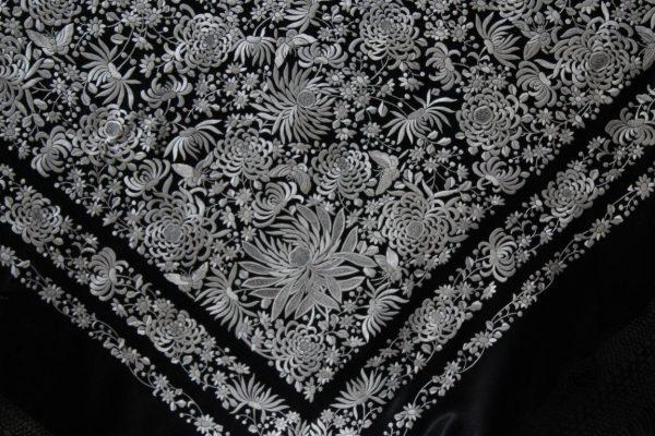 Mantón de Manila Negro y Blanco (M171) - Imagen 17