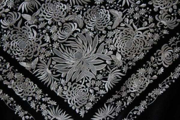 Mantón de Manila Negro y Blanco (M171) - Imagen 19