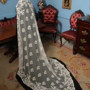 Velo de Novia de Encaje de Bruselas (MN076)