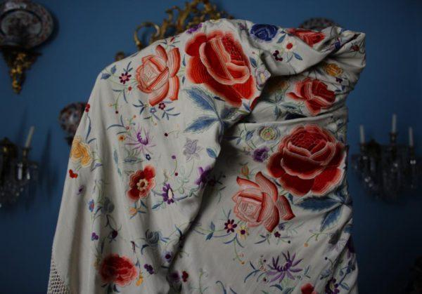 Mantón Manila de Flores (M068) - Imagen 12