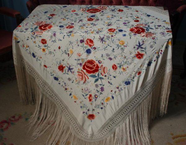Mantón Manila de Flores (M068) - Imagen 27