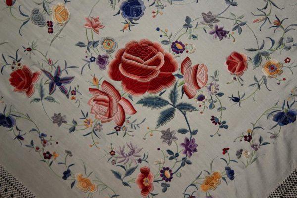 Mantón Manila de Flores (M068) - Imagen 30