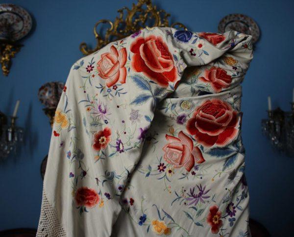 Mantón Manila de Flores (M068) - Imagen 11