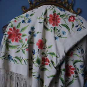 Mantón de Manila Imperio de Flores  y Aves (M186)